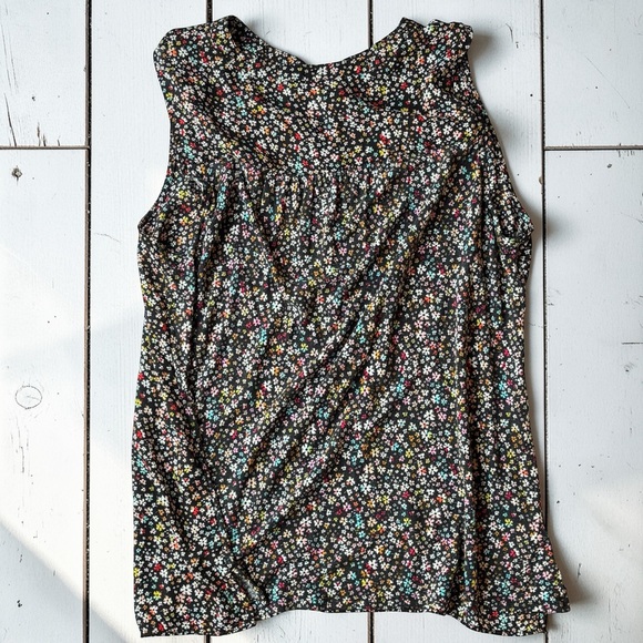 LOFT Floral Sleeveless Blouse Size Lg Black Multicolor Floral Lightweight Top - Picture 2 of 7